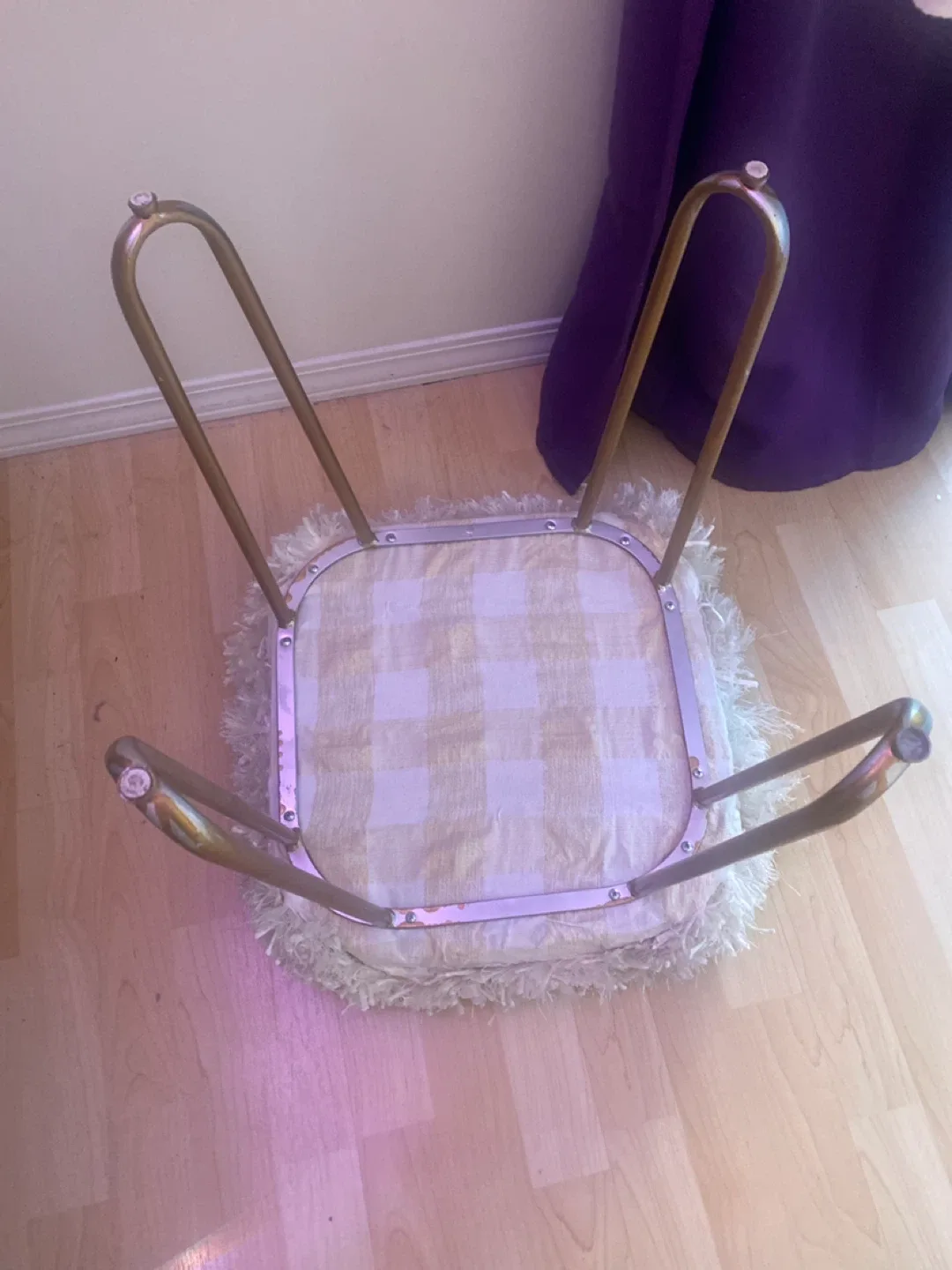 Cute Furry Stool with Gold Legs image indicator(2)