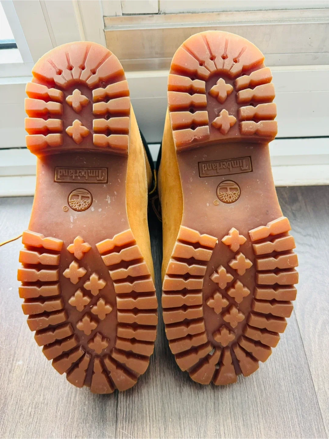 Timberland Boots, Size 10.5 image indicator(5)