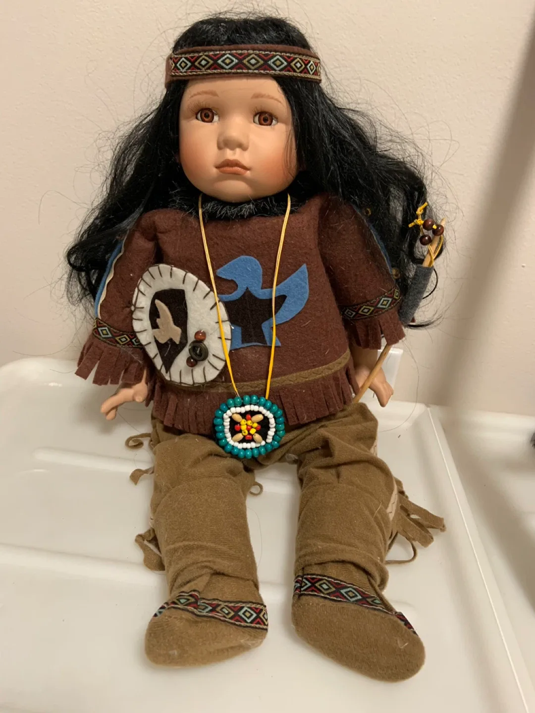 Swan Collection Native American Style Doll image indicator(3)