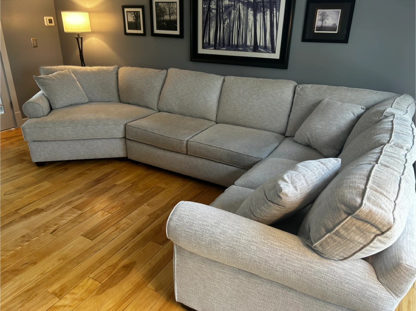 Beautiful gray 3 piece sectional with cuddler seat