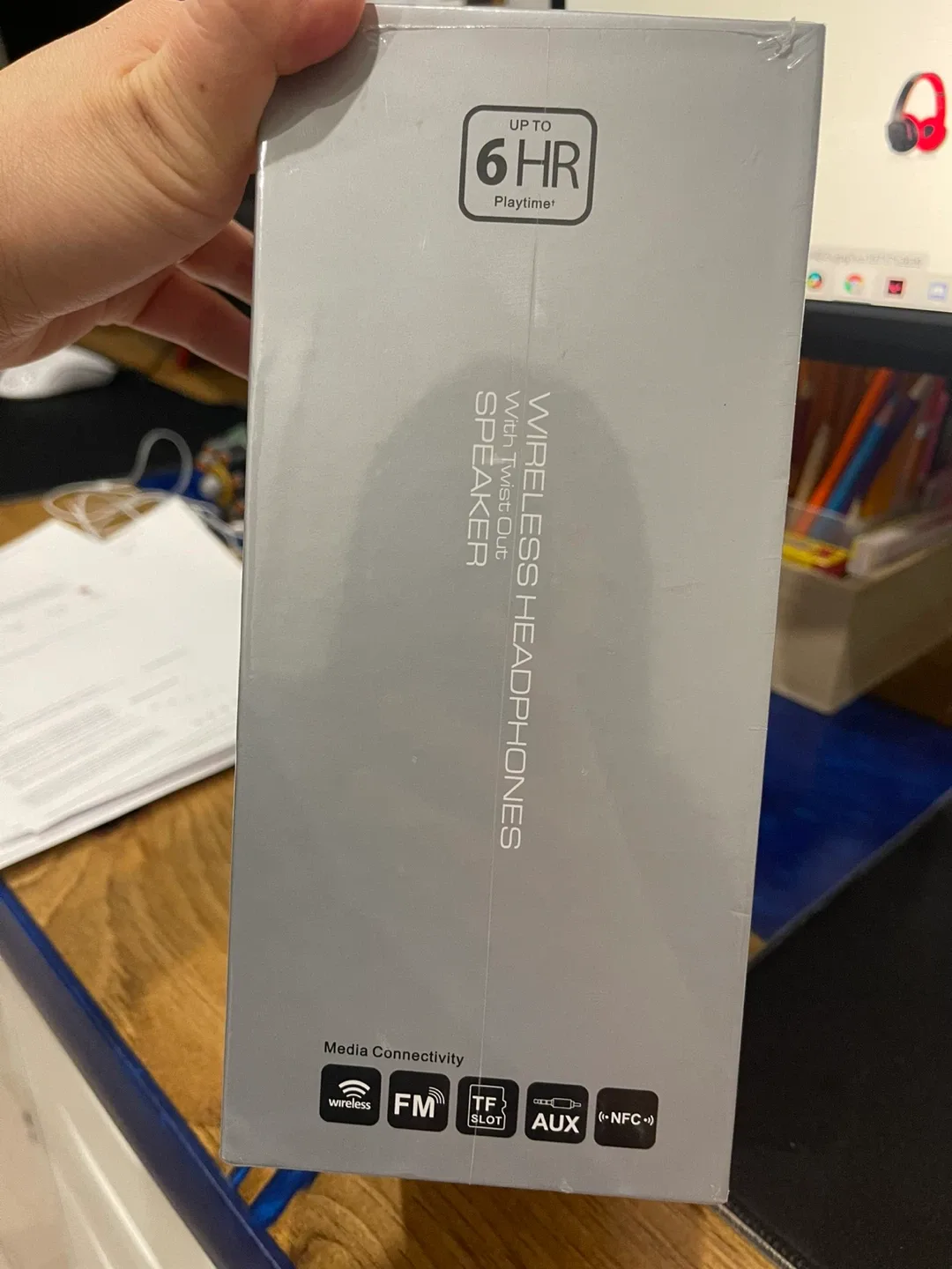 Monarch MH2 Wireless Headphones with Twist Out Speaker image indicator(3)