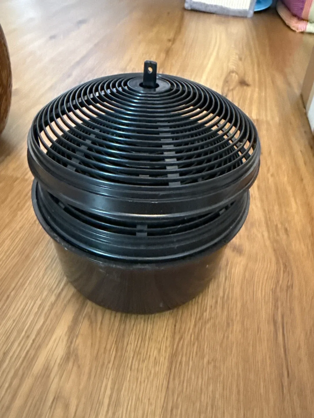 Black charcoal filter / mosquito trap base