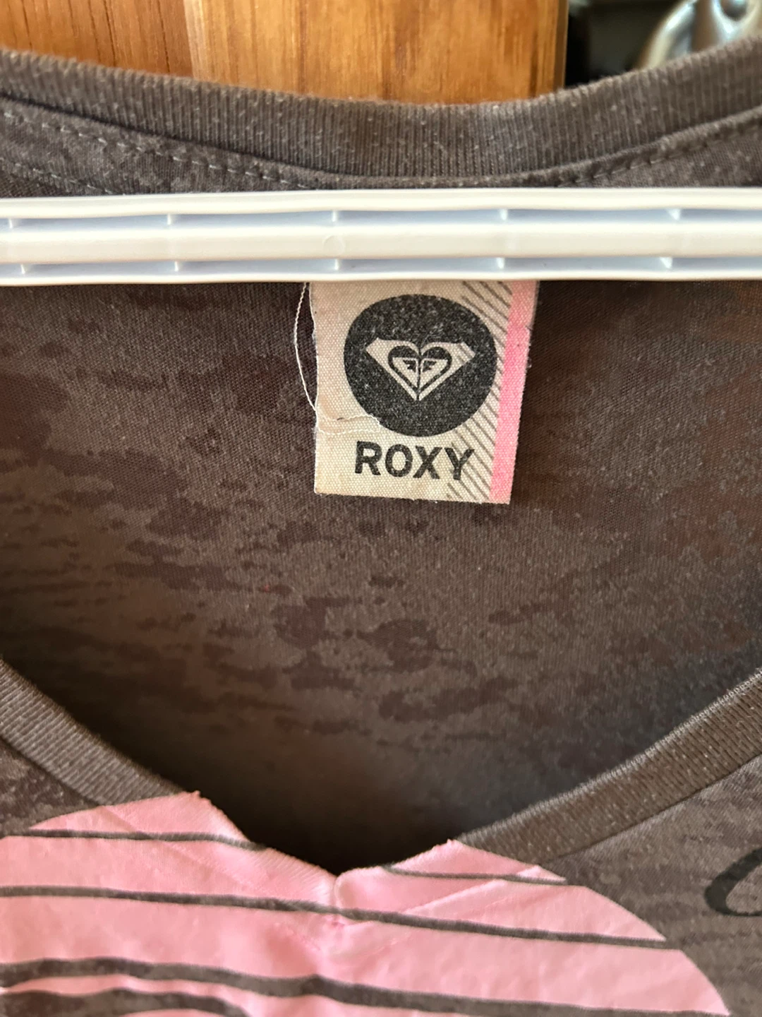 Roxy V-Neck Graphic Tee - photo 2