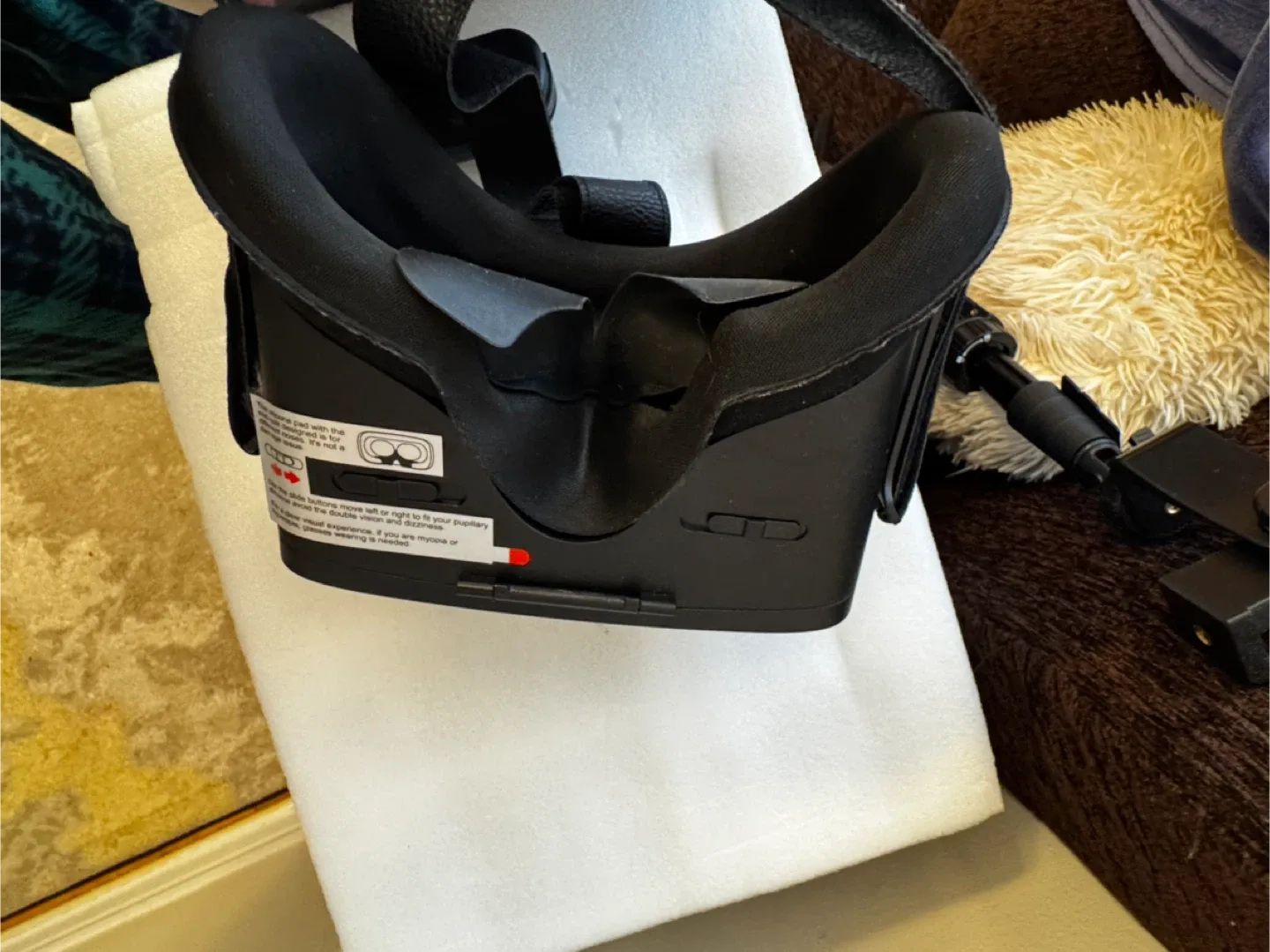 DESIER V5-2 VR Headset thumbnail