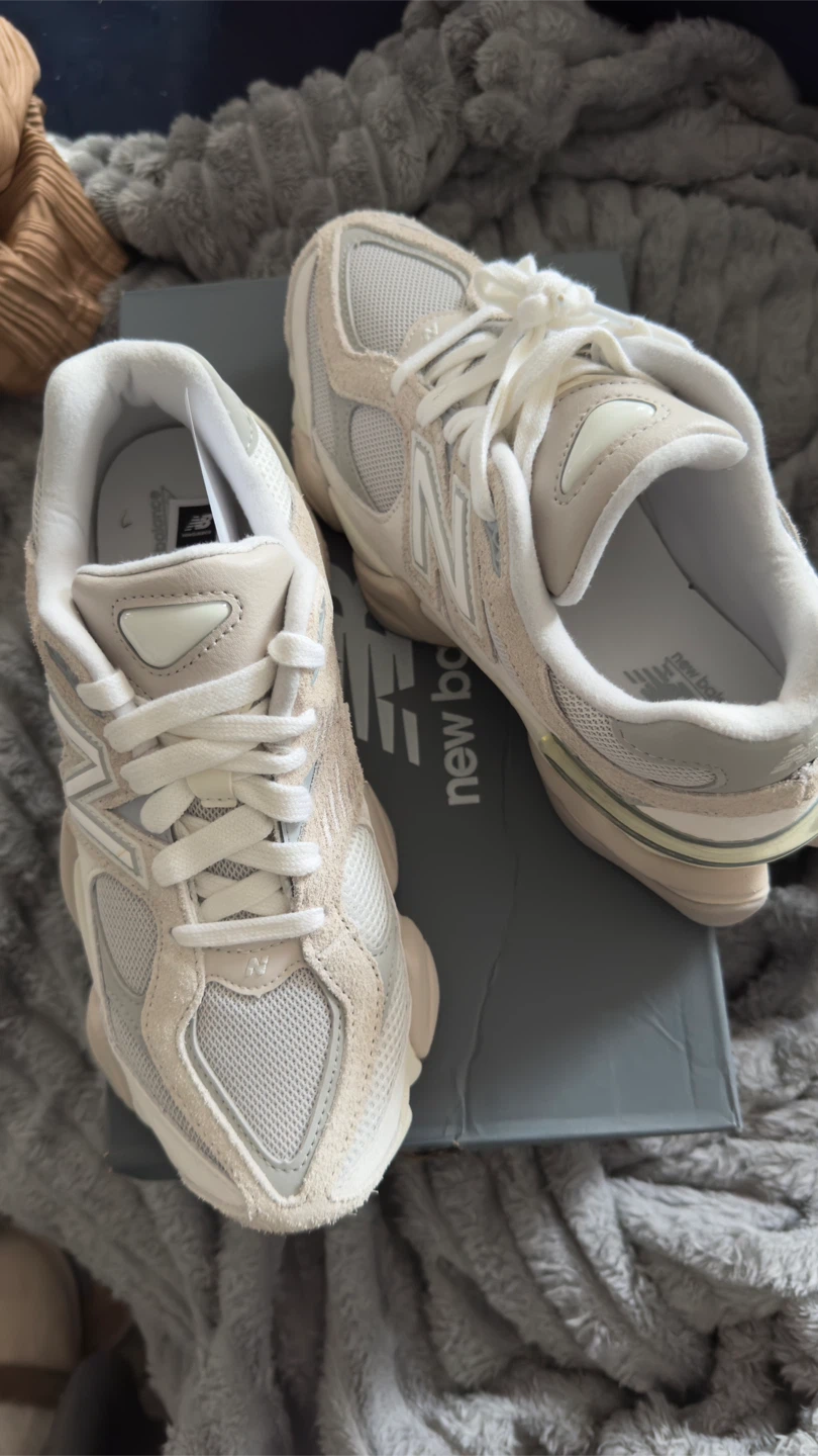 New Balance 9060 Grey Sneakers US Women's 7.5 - photo 3