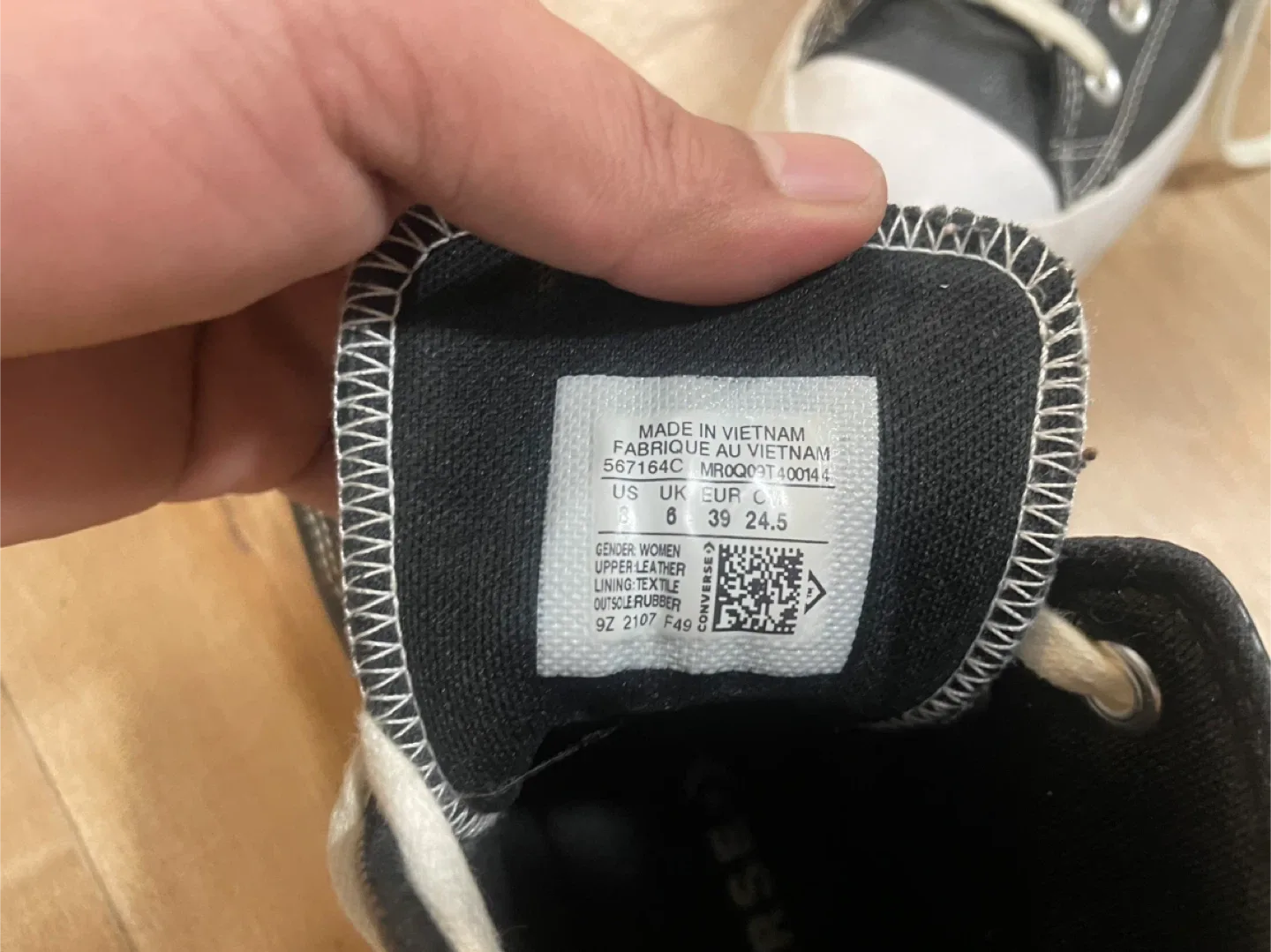 Converse Run Star Hike Leather High Top - US 8 image indicator(6)