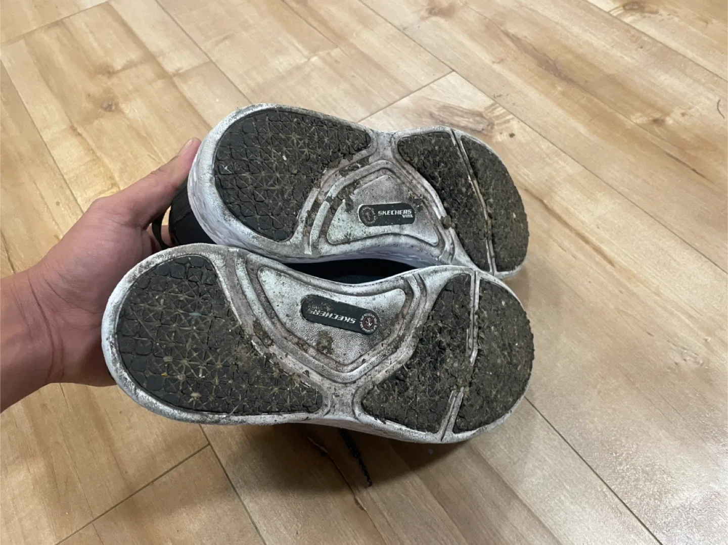 Skechers Women's work Shoes - Size 7 image indicator(4)