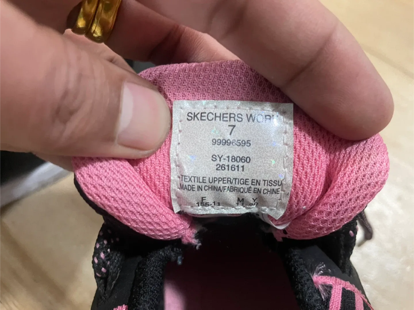 Skechers Women's work Shoes - Size 7 image indicator(2)