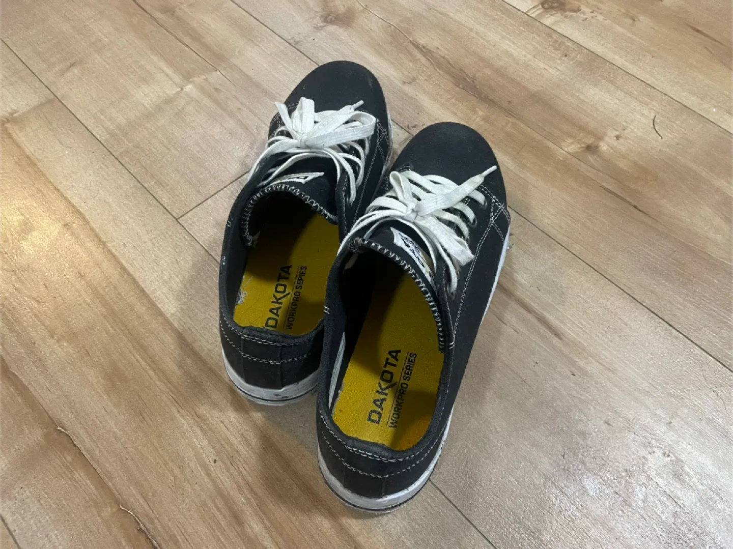 Dakota Workpro Series Shoes - Size 8.5 image indicator(5)