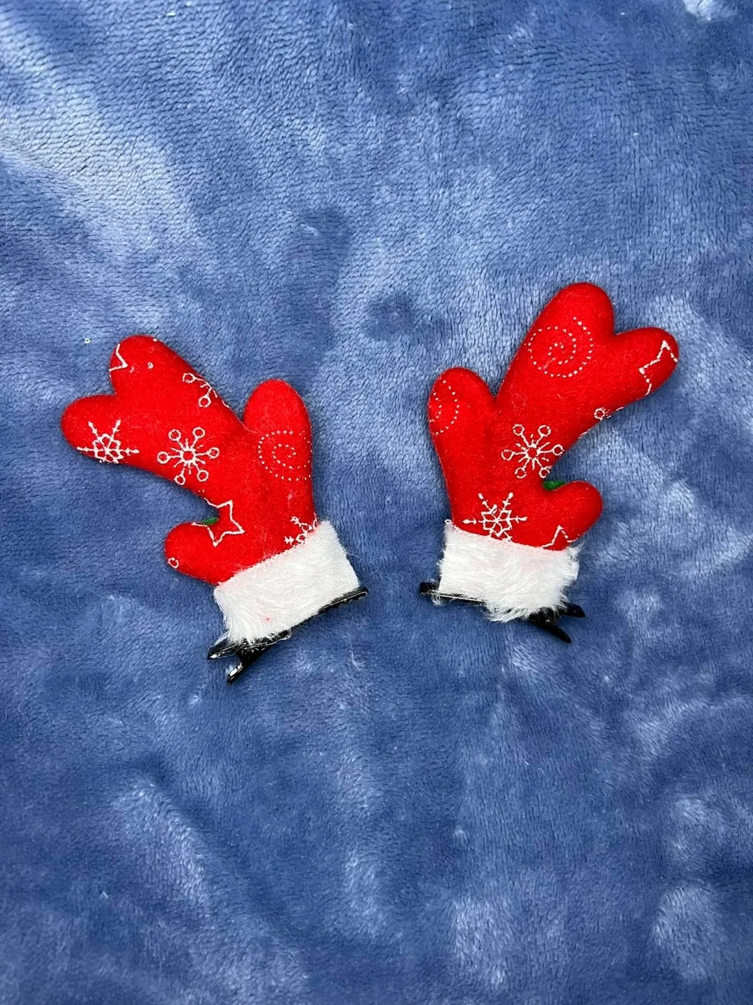 Reindeer Antler Hair Clips - Holiday Accessories image indicator(3)