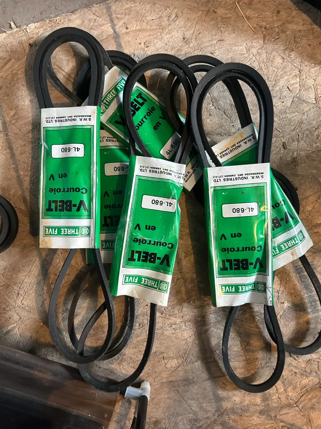 S.W.R. Industries 4L-680 V-Belt