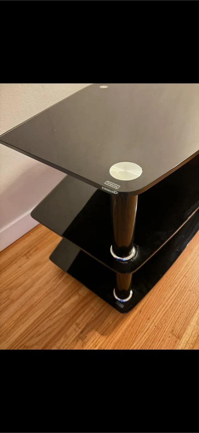Black Glass TV Stand image indicator(2)