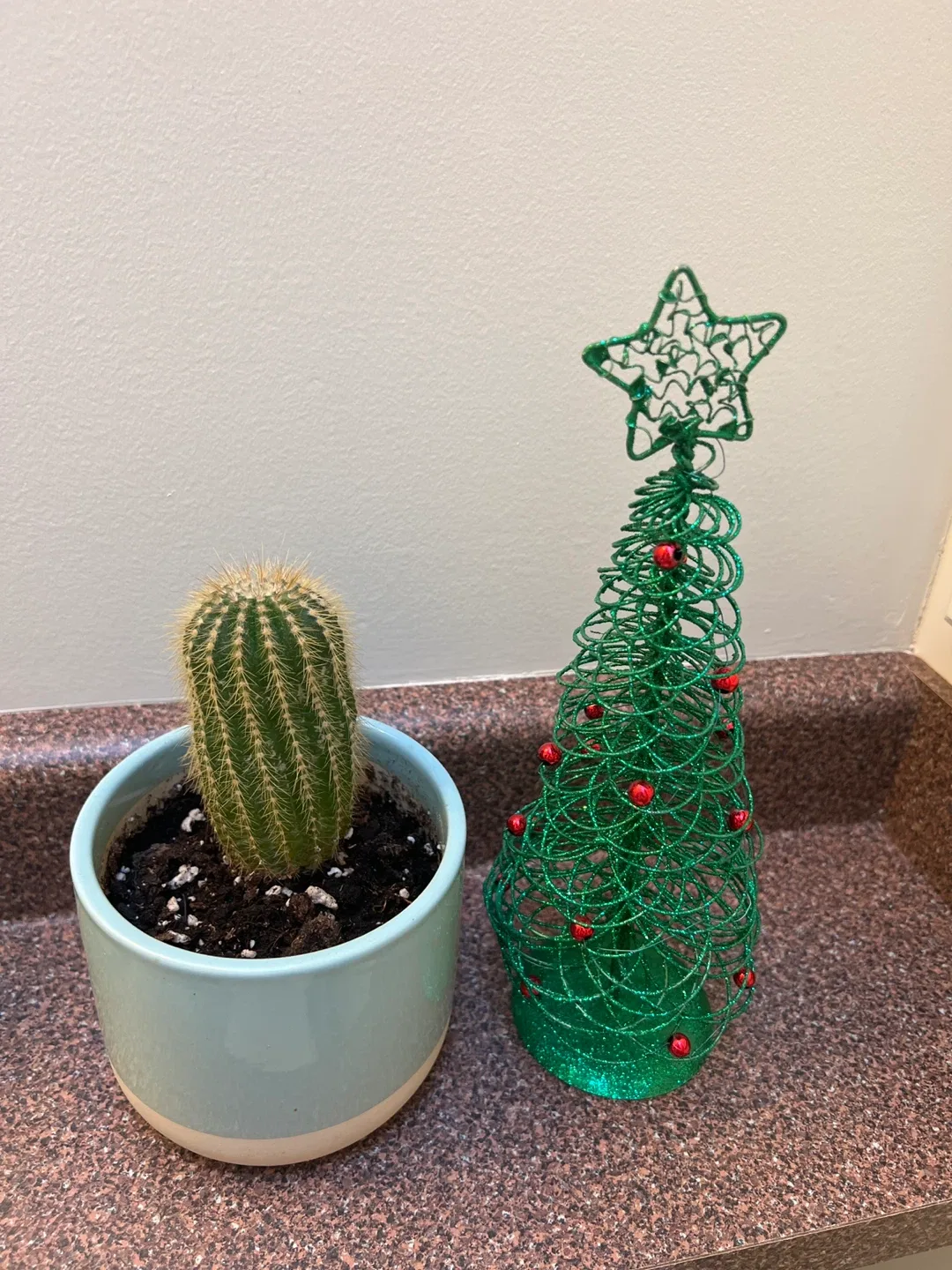 Green Wire Christmas Tree Decoration