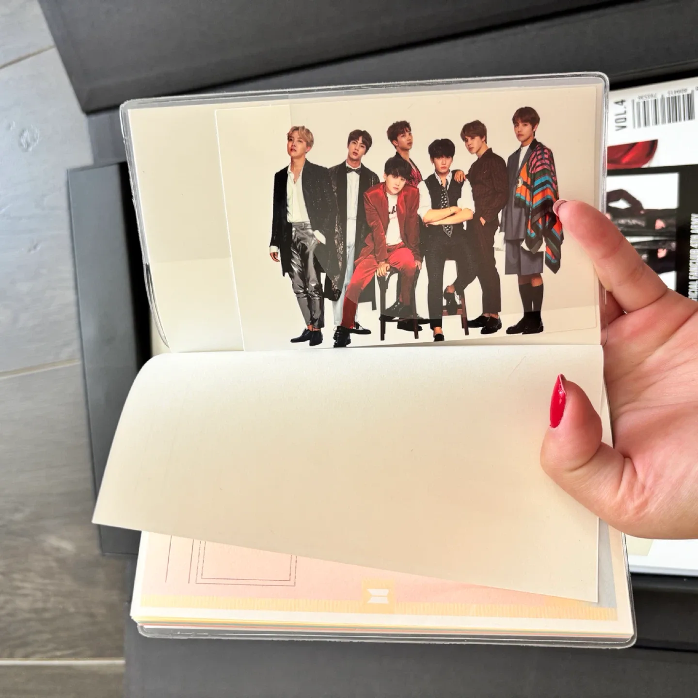 BTS Global Official Fanclub 4th Army Kit image indicator(5)