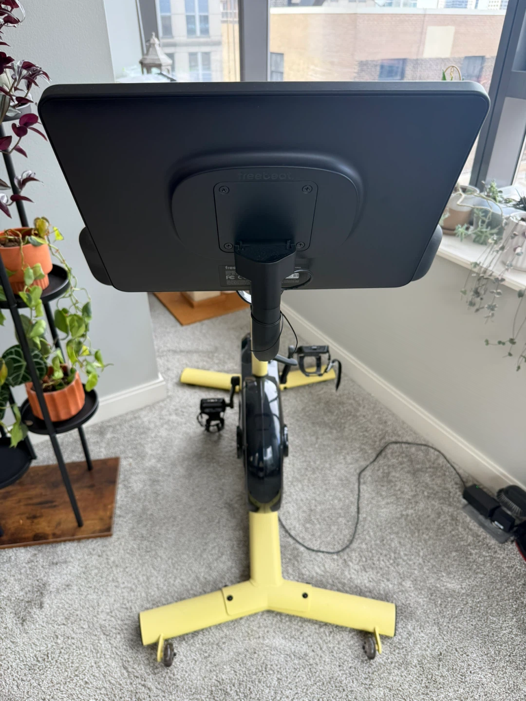 MUST GO ASAP! - Freebeat Exercise Bike - Yellow - photo 3