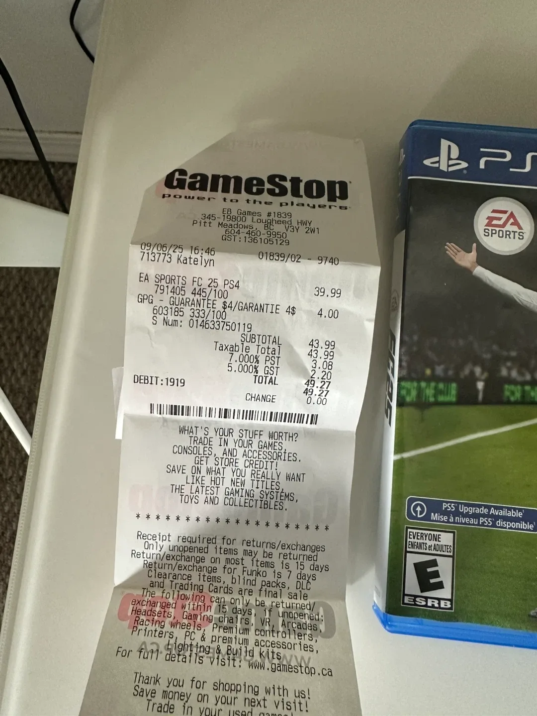 PS4) - Like New!  FIFA2025 DESk image indicator(3)