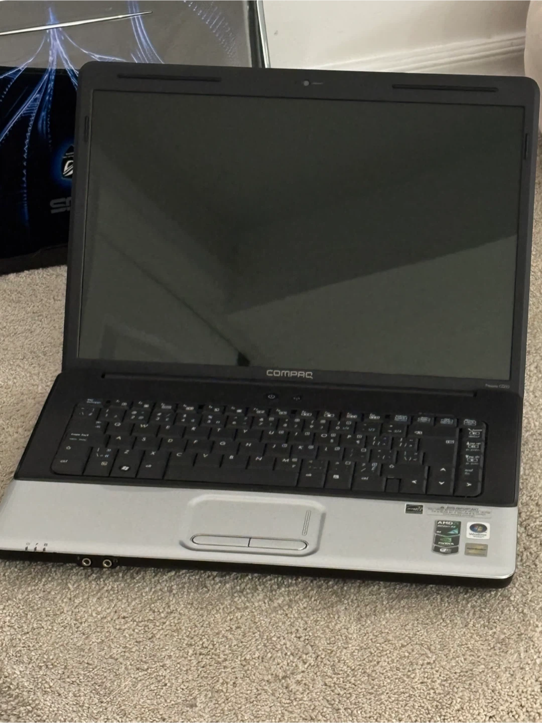 Compaq Presario CQ50 Laptop - Black/Silver