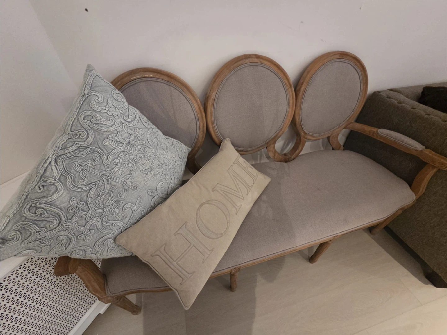 Antique Style Settee Bench
