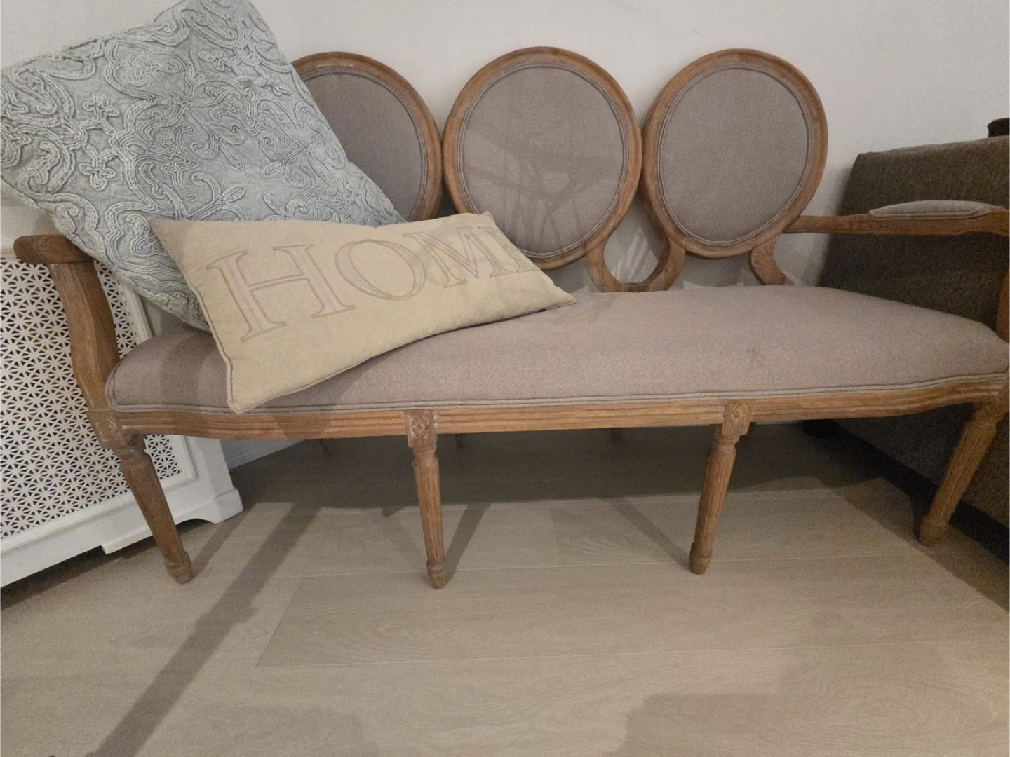 Antique Style Settee Bench - photo 2