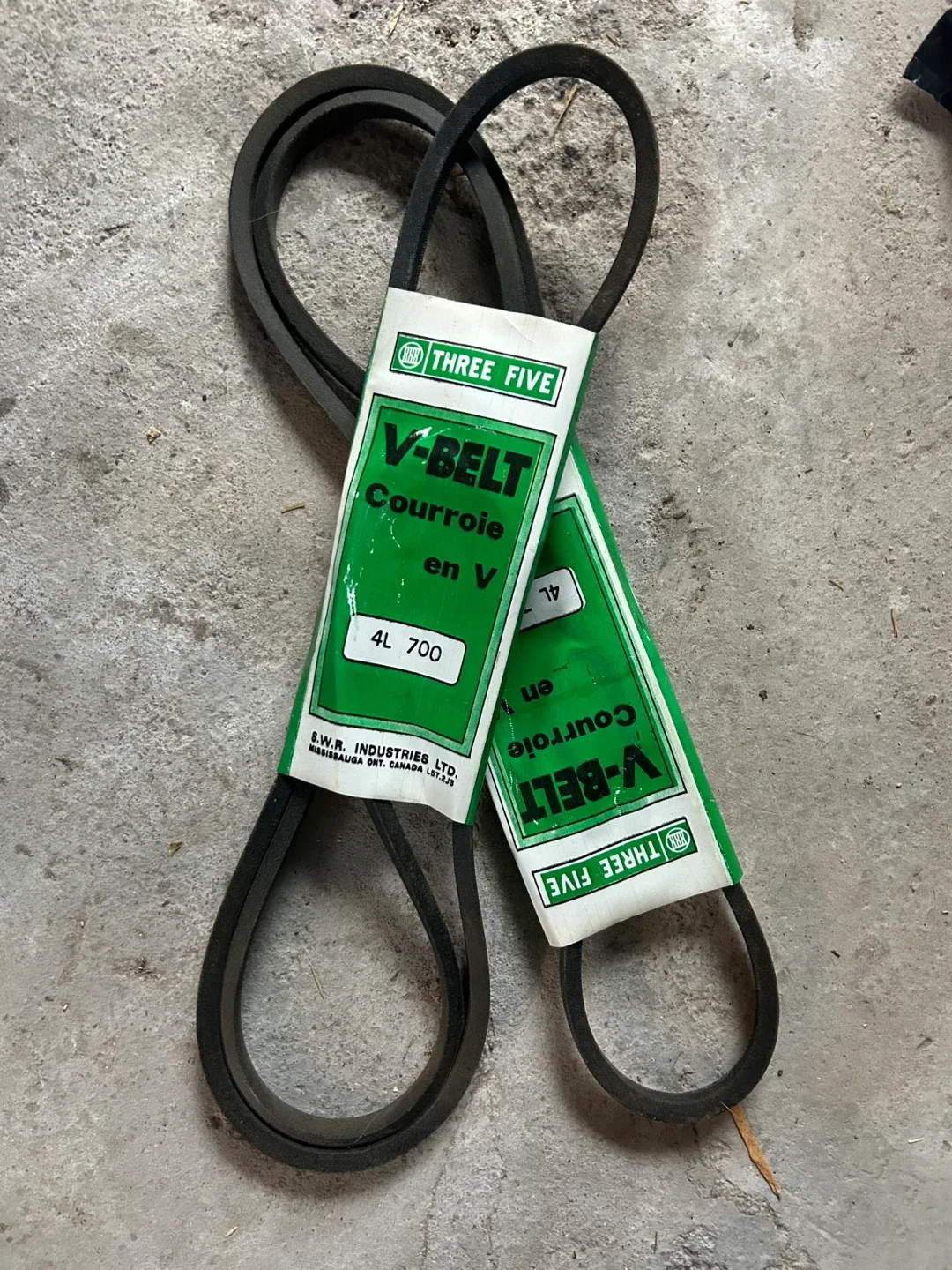 THREE FIVE V-Belt 4L 700