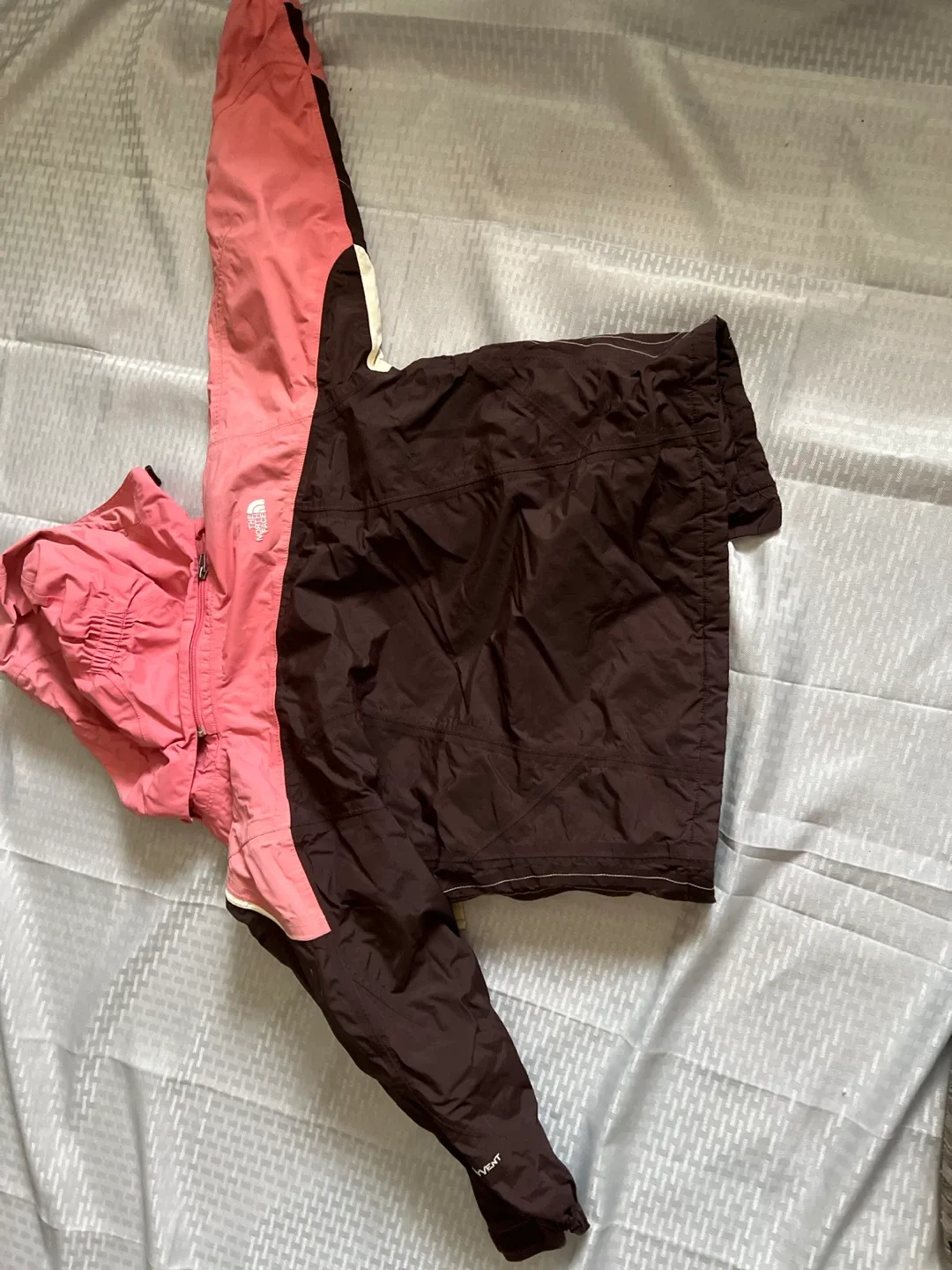 The North Face Girls' Winter Jacket, Brown & Pink image indicator(2)