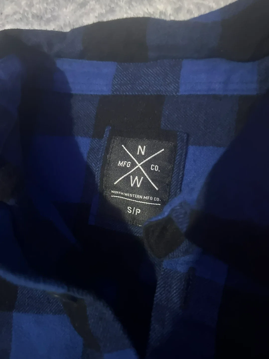 North Western MFG Co. Flannel Shirt - Size S image indicator(2)