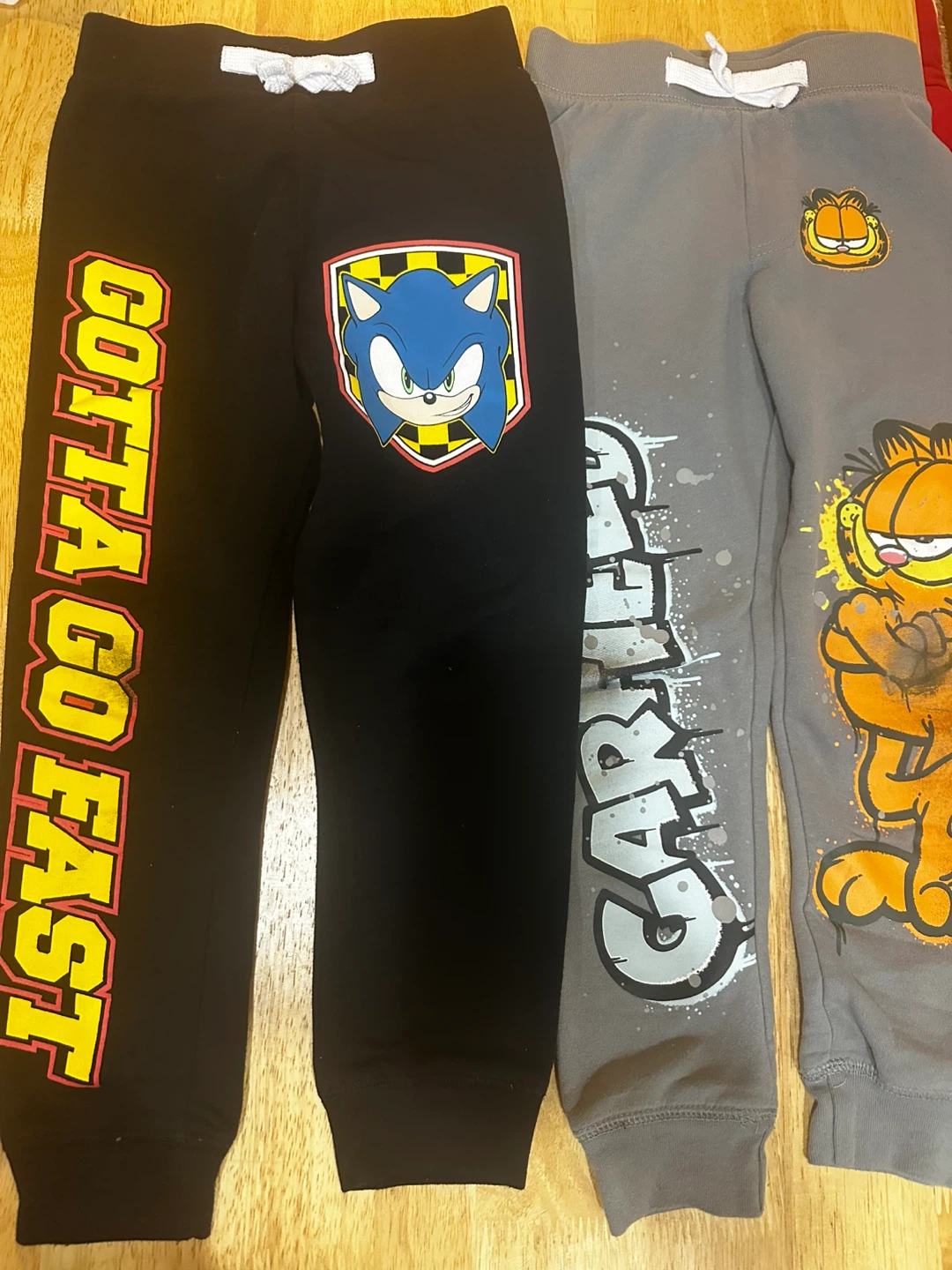 Kids Sonic & Garfield Sweatpants Size 6/7 - photo 2