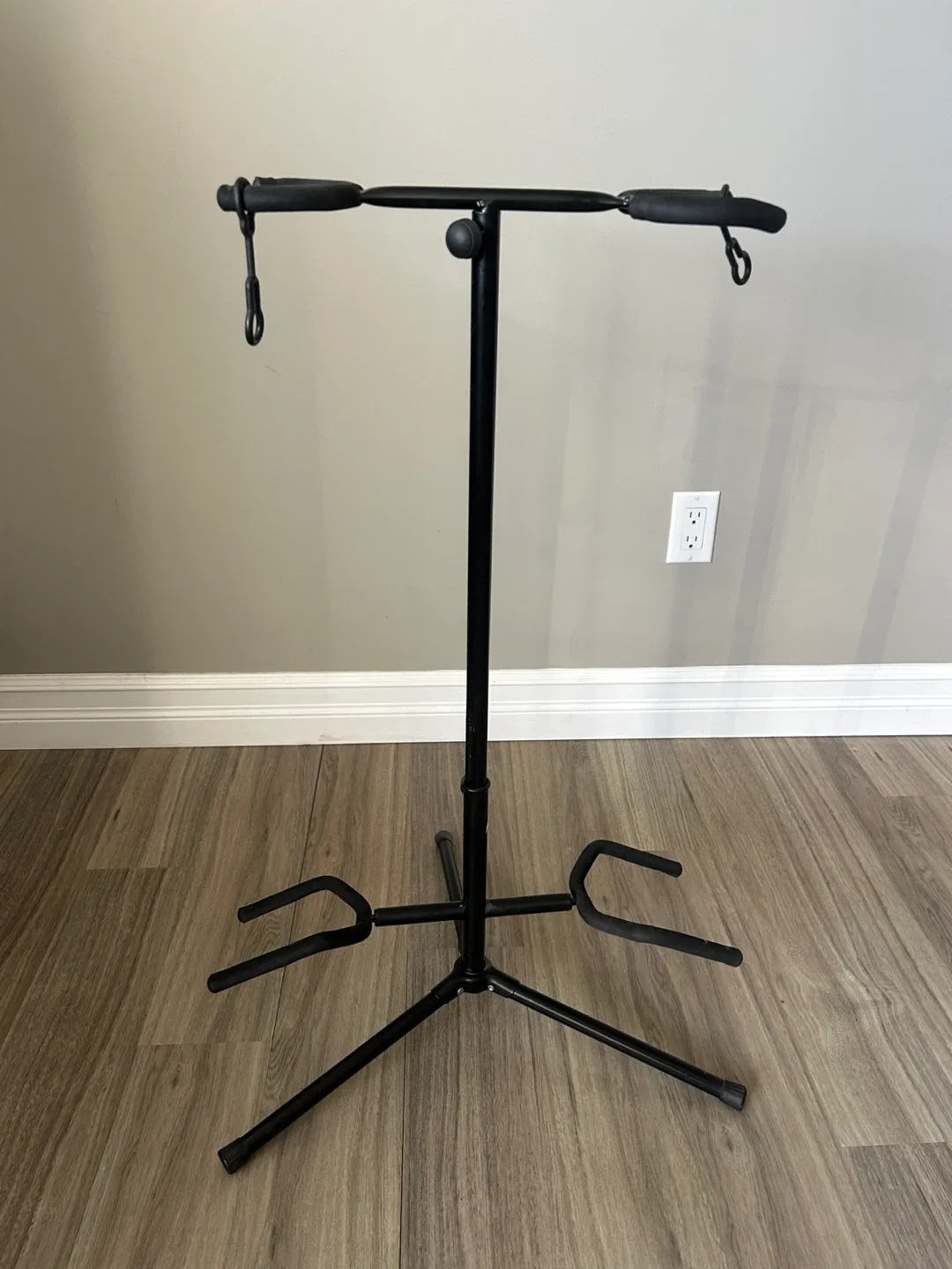 Double guitar stand image indicator(2)