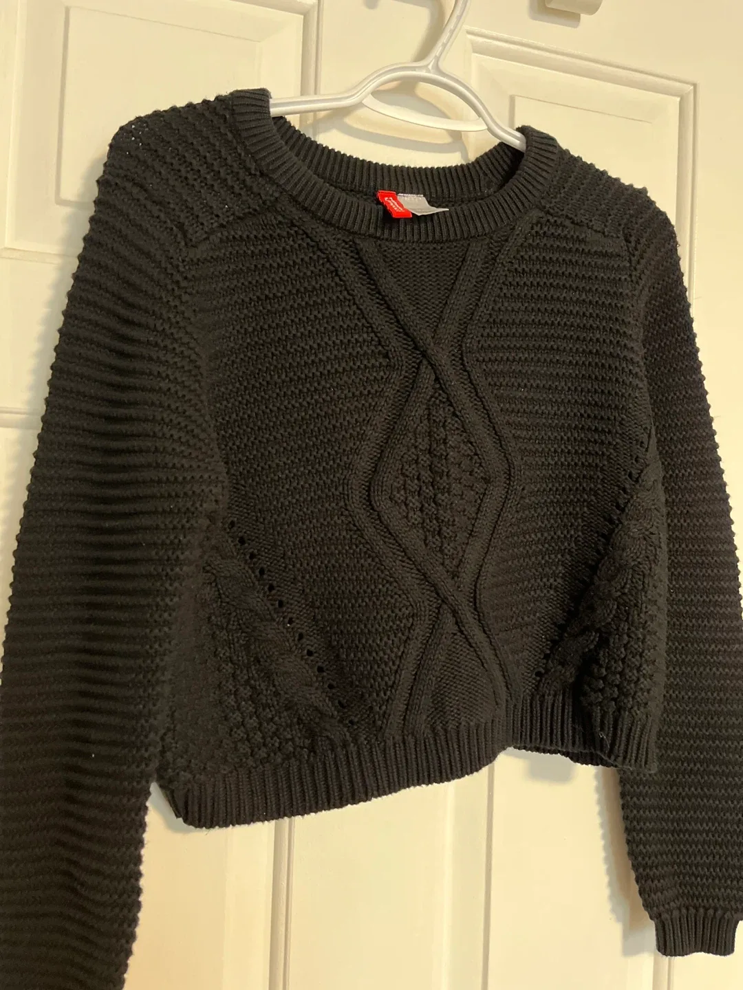 H&M Divided Black Knit Sweater - Size M image indicator(3)