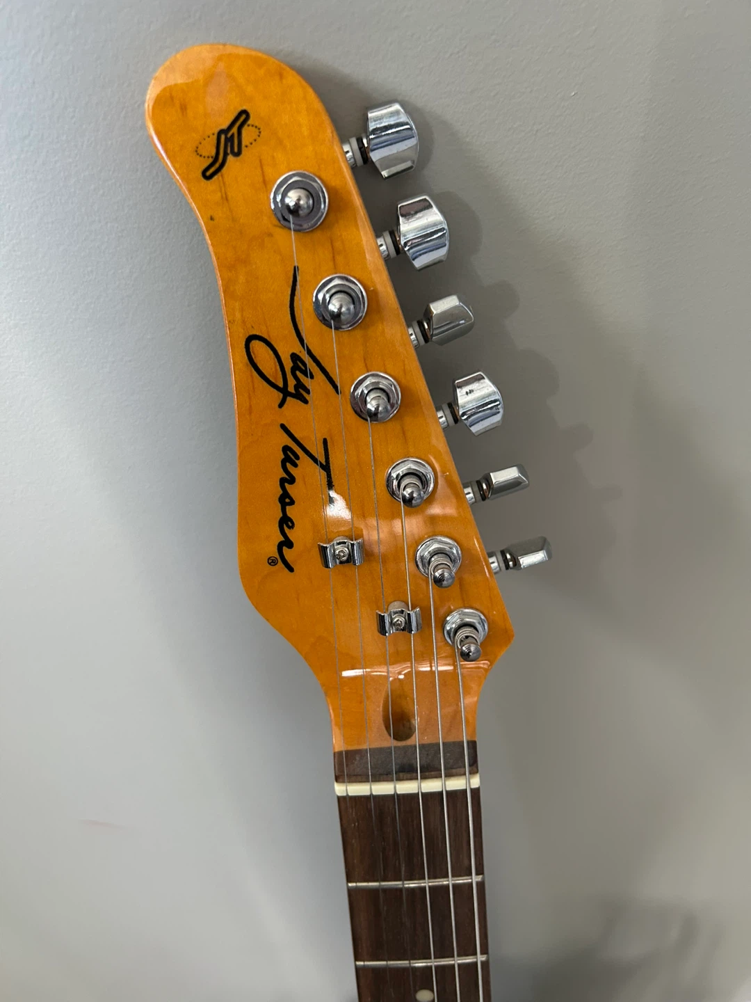 Blue left handed electric guitar - photo 3