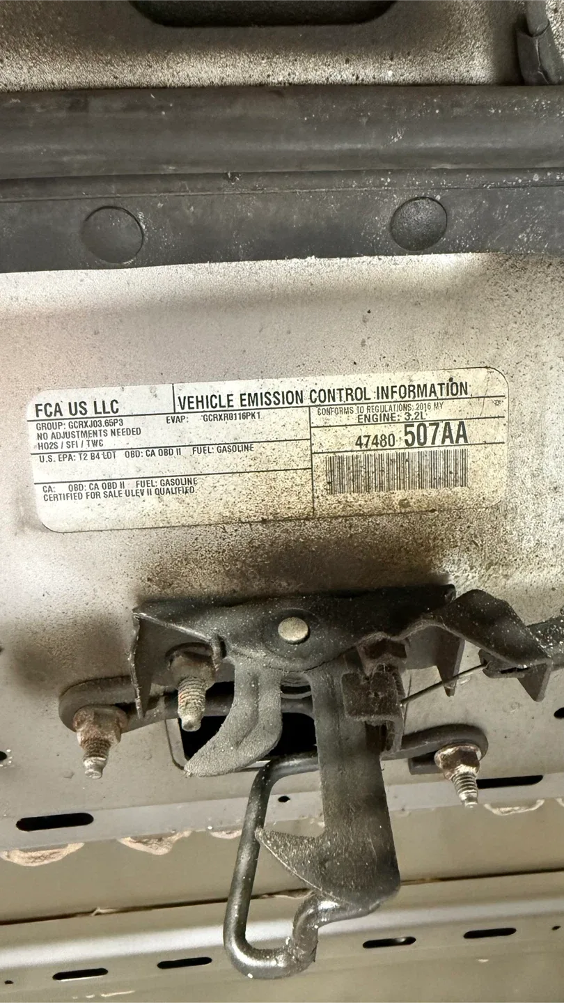 Jeep Hood - Silver image indicator(7)