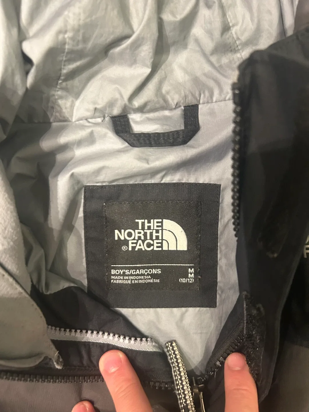 The North Face Boy's Jacket - Size M image indicator(2)