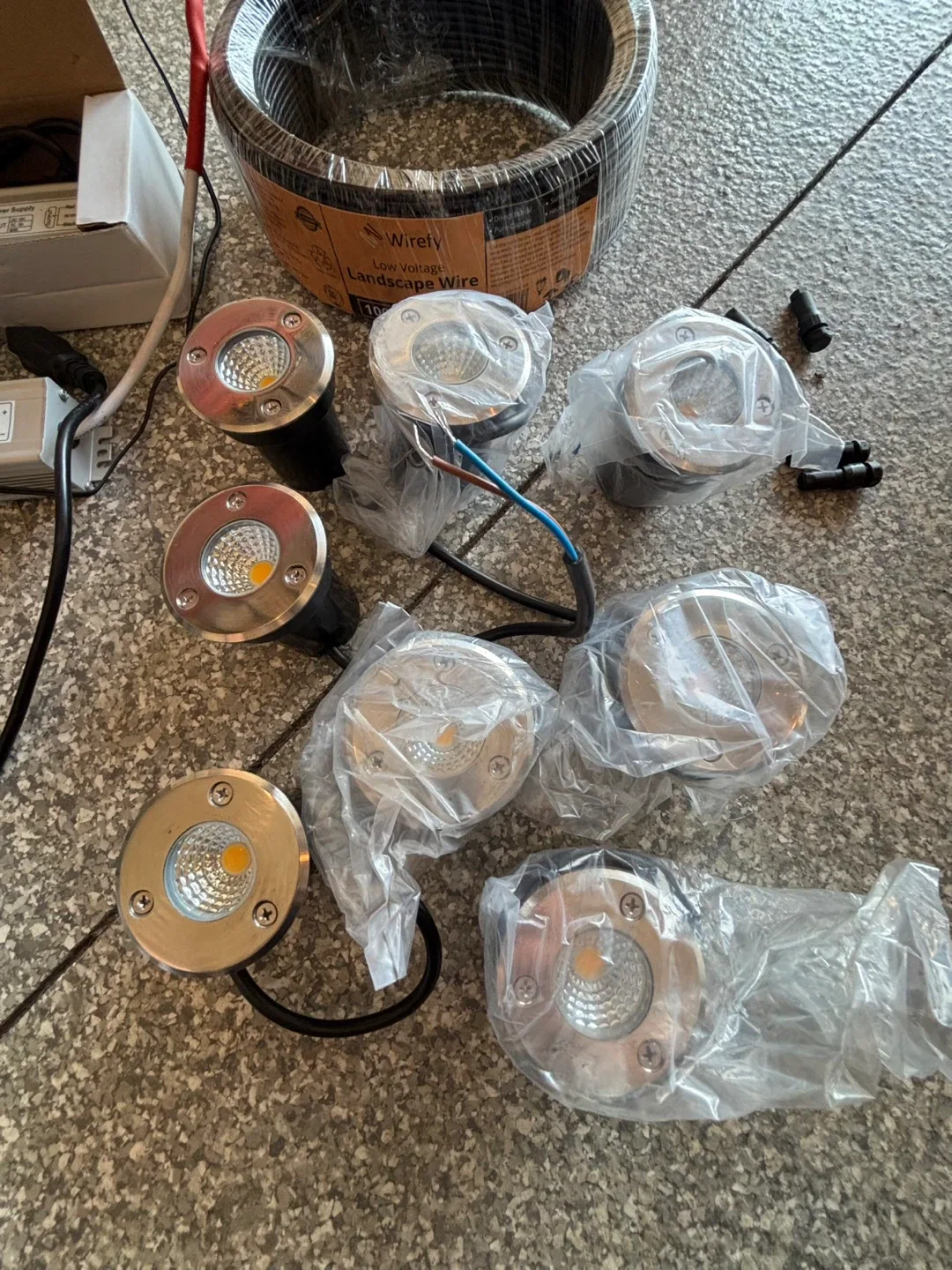 Brand New Outdoor Lighting Equipment For Sale image indicator(2)