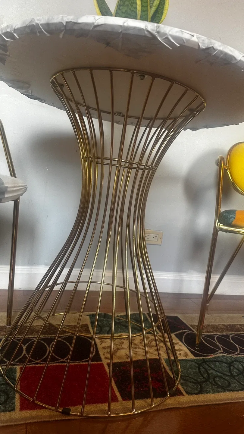 Round Table with Gold Metal Base & 2 Chairs image indicator(4)