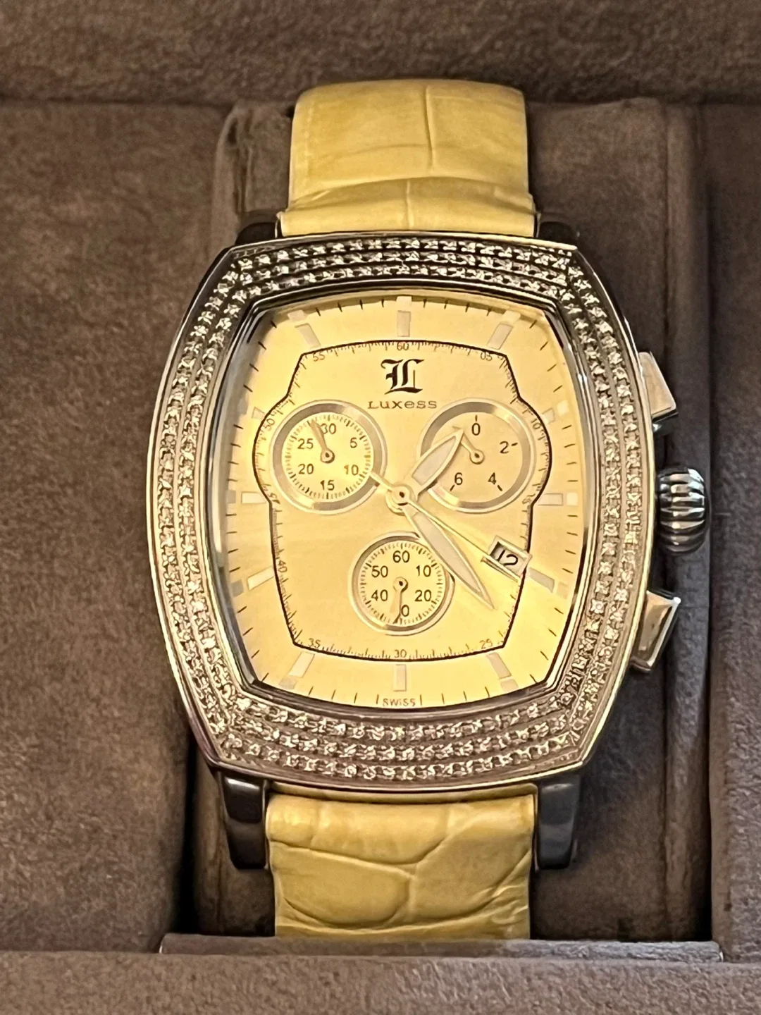 Luxess Diamond Accented alligator Strap Watch image indicator(4)