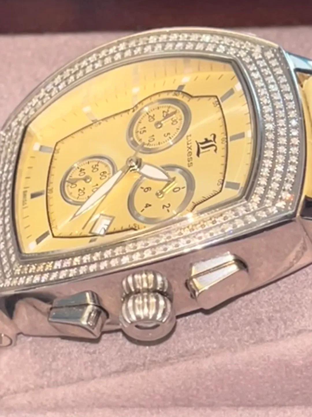 Luxess Diamond Accented alligator Strap Watch image indicator(8)