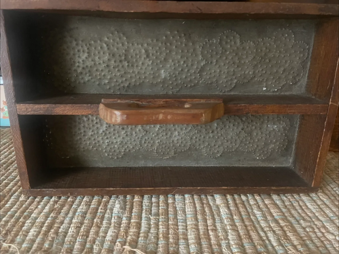 🥕Vintage Wooden Tool Carrier image indicator(4)