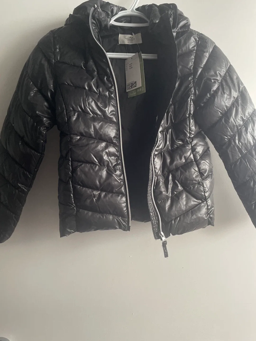 New H&M Black Puffer Jacket - Size 8-10Y thumbnail