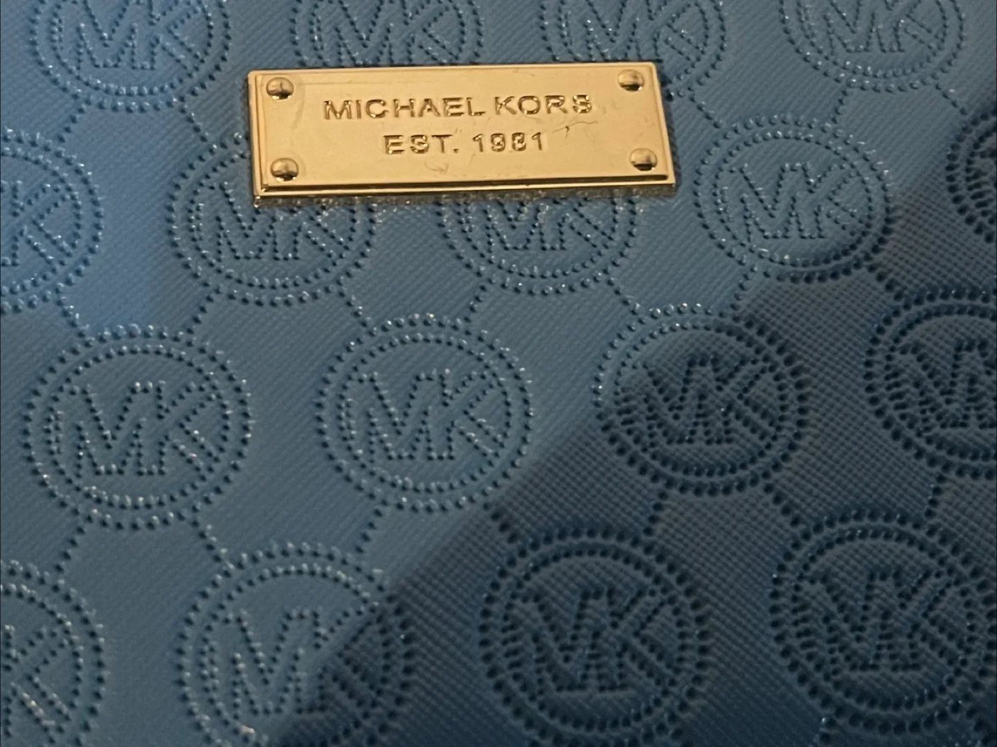 Michael Kors Blue Wallet #thriftypick 🥕 image indicator(2)