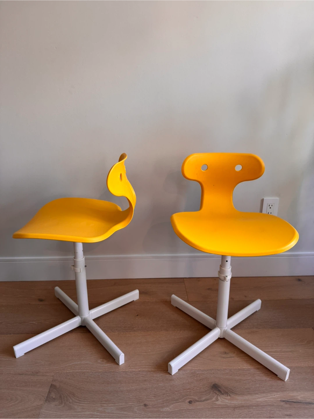 Yellow Adjustable Kids Ikea Desk Chair - photo 2