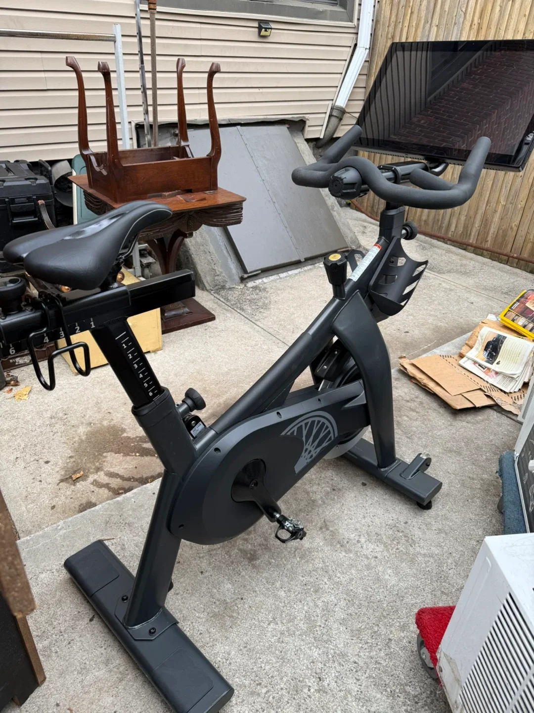 SoulCycle At-Home Bike image indicator(2)