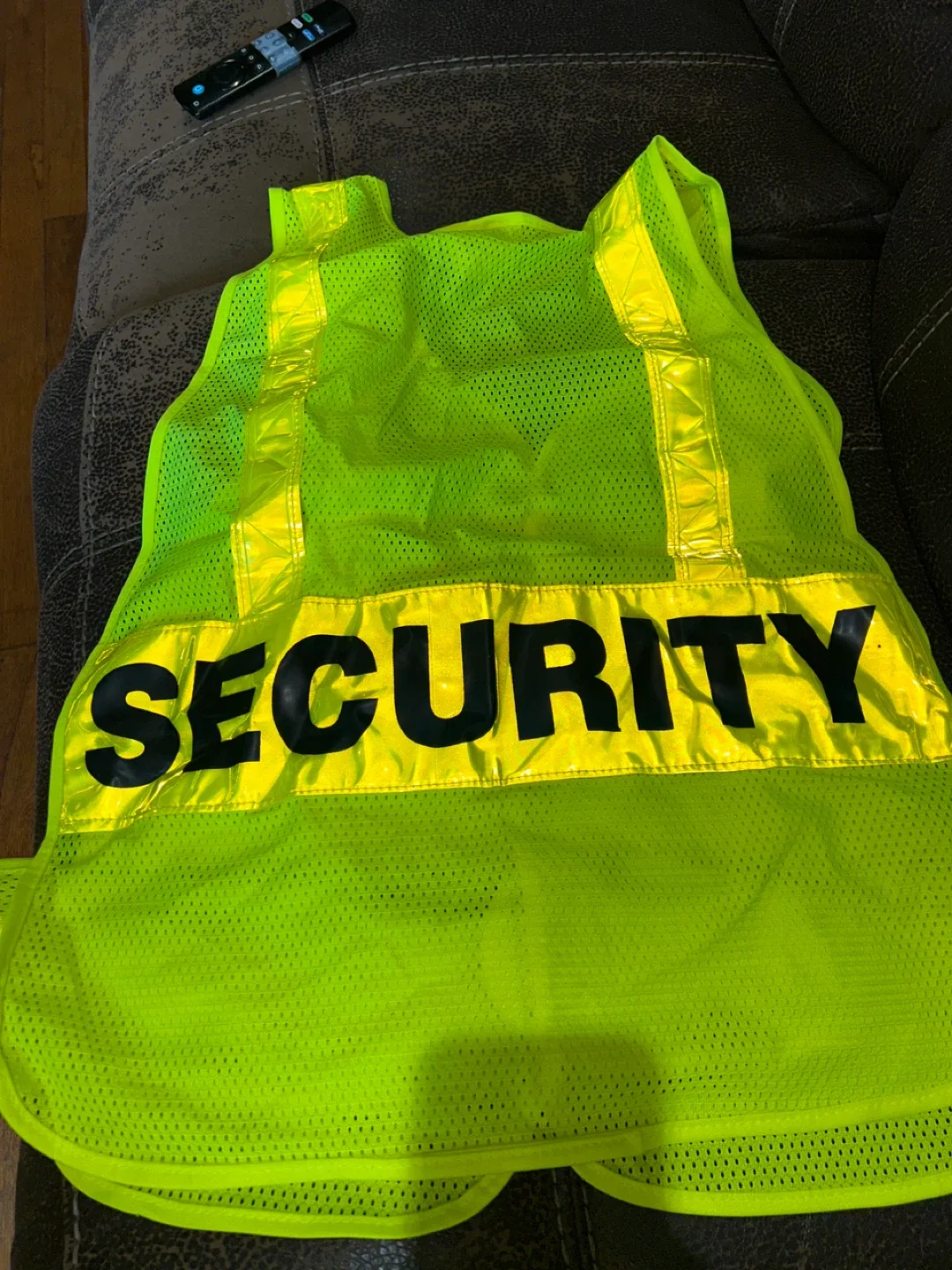 Neon Yellow Security Vest image indicator(4)