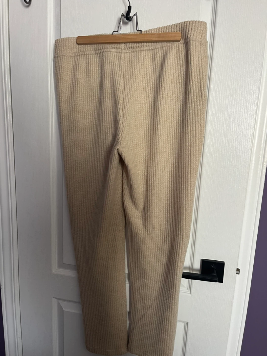 Cleo Beige Lounging Pants 🥕 - Size M - photo 2