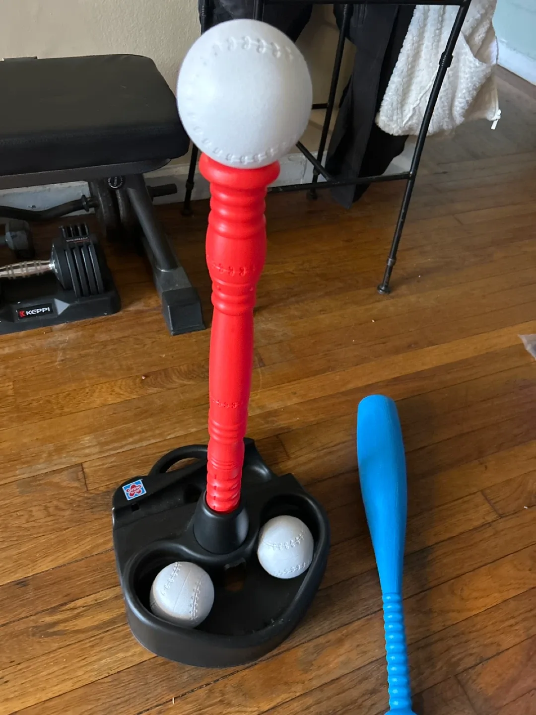 Franklin Sports Grow-with-Me Tee Ball Set image indicator(3)