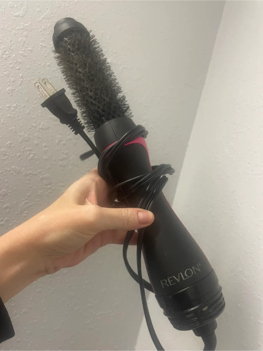 Revlon One-Step Hair Dryer & Volumizer thumbnail