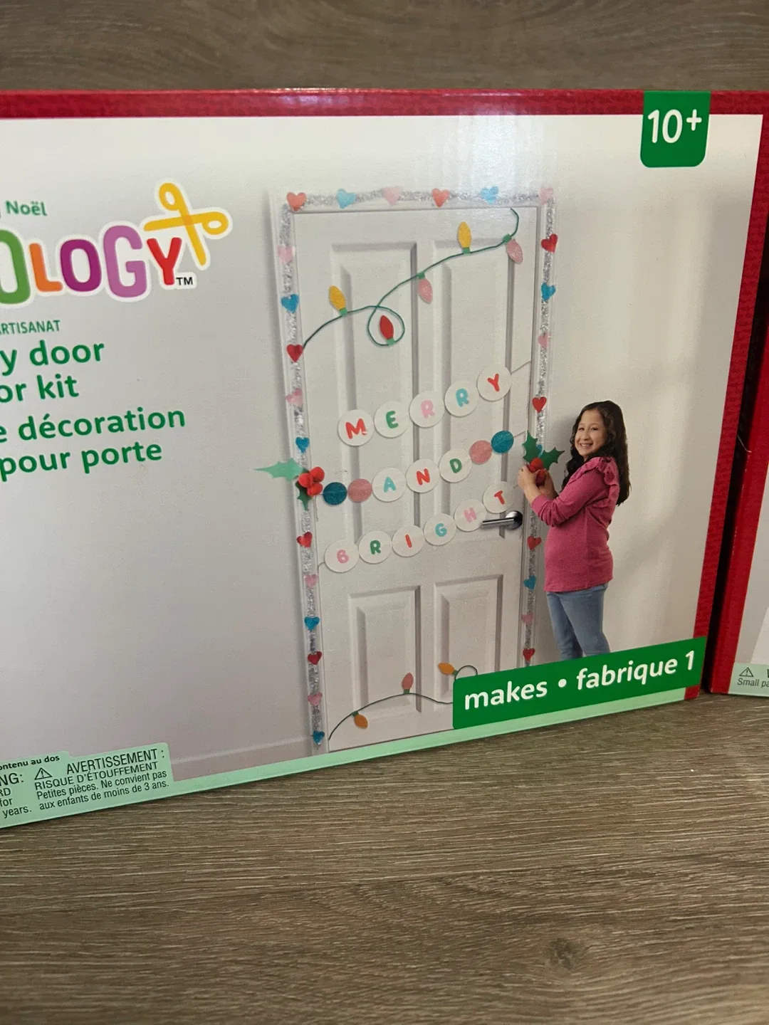 Creatology Holiday Decor & Village Craft Kits image indicator(2)