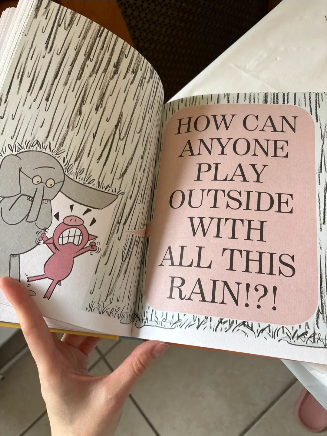 Children Book: Elephant & Piggie BIGGIE! image indicator(5)