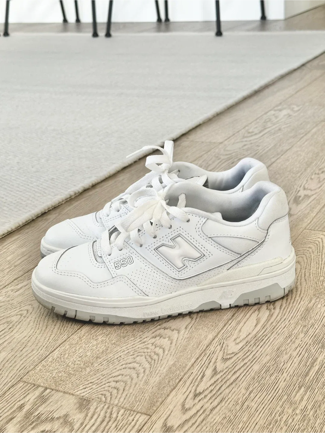 New Balance 550 White Sneakers thumbnail