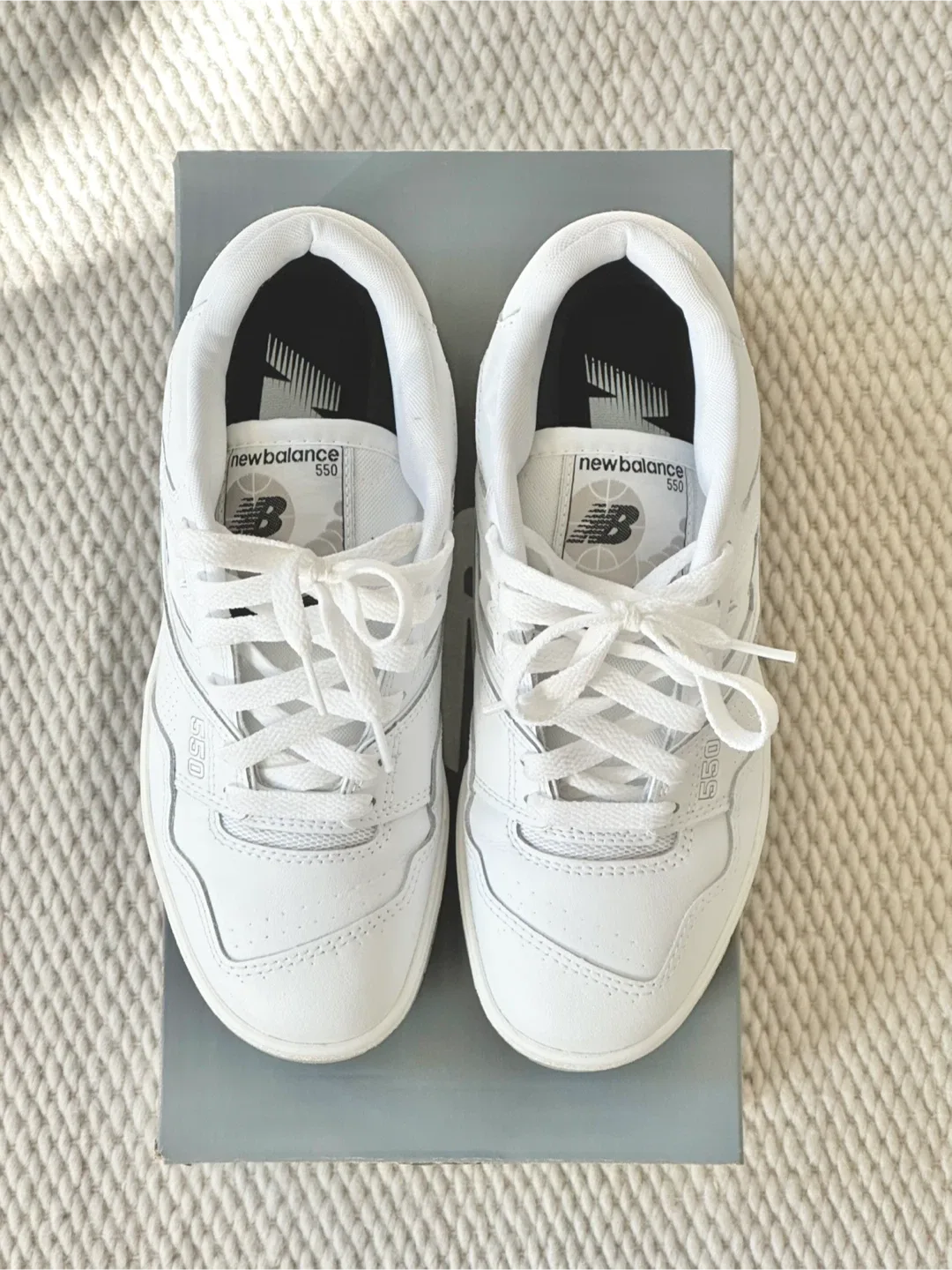 New Balance 550 White Sneakers image indicator(7)