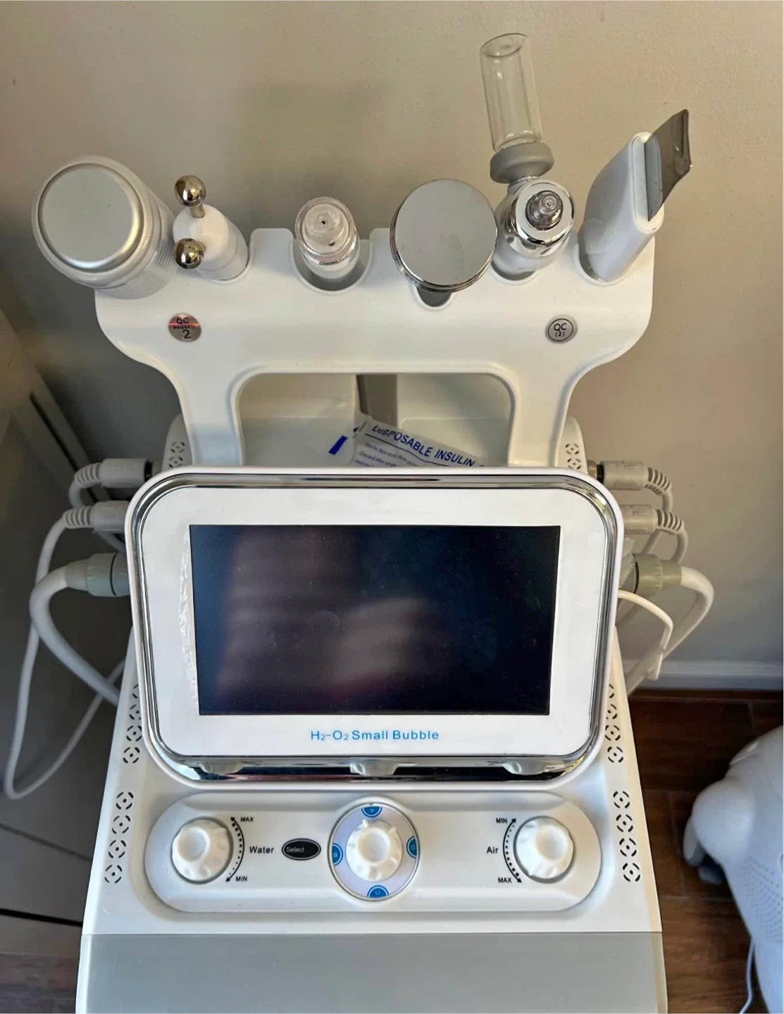 Professional Beauty Equipment image indicator(2)